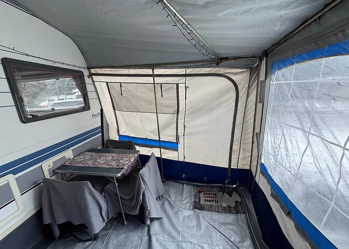 Karavan Harrachov Кемпинг *